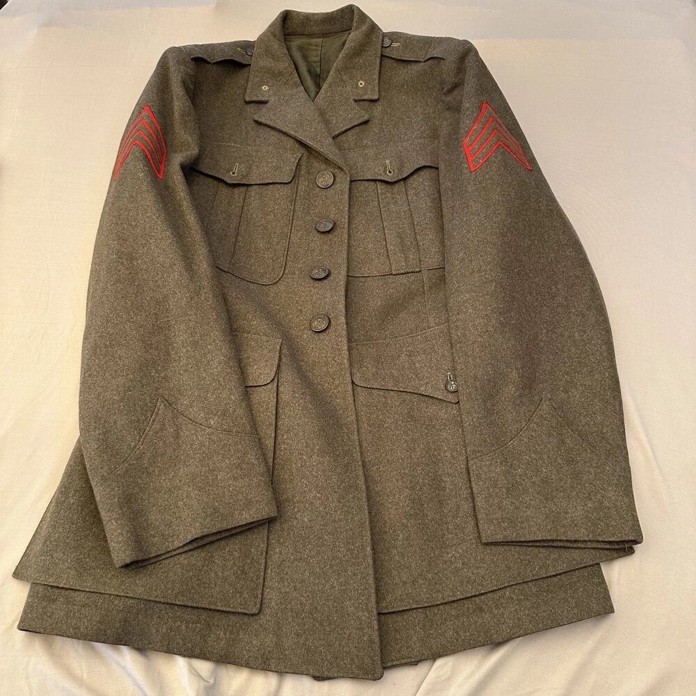 Vintage 1944 USMC Jacket 38 Wool Dress Sergeant Chevron WWII Military USA 1